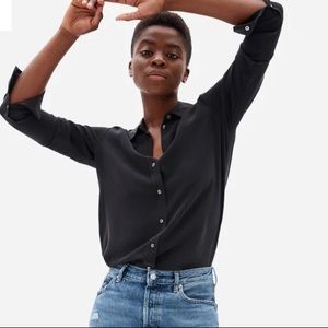 Everlane clean silk relaxed shirt black